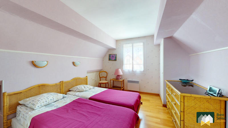 Maison - 127 m² - 6 pièces