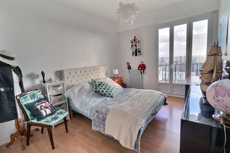 Appartement - 118 m² - 5 pièces