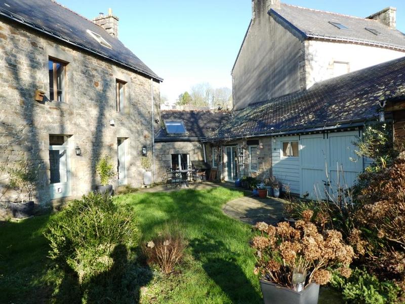 Maison en pierre - 155 m² - 5 pièces