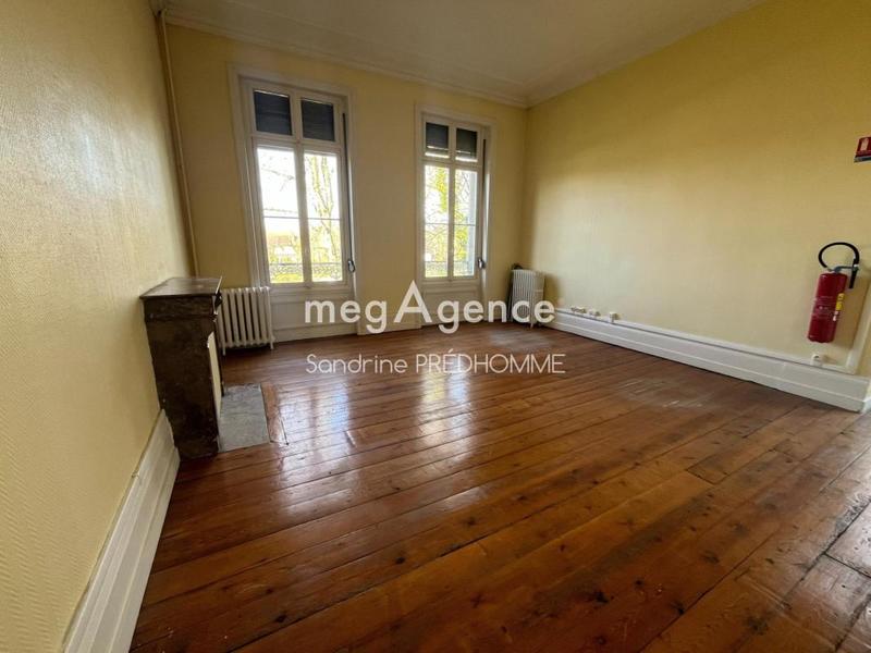 Bureau - 550 m² - 17 pièces