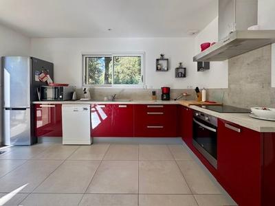 Maison - 73 m² - 3 pièces