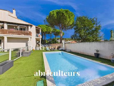 Maison - 192 m² - 7 pièces