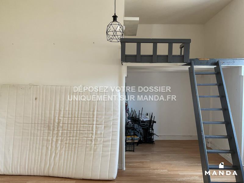 Studio - 24 m² - 1 pièce