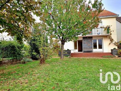 Maison - 155 m² - 6 pièces