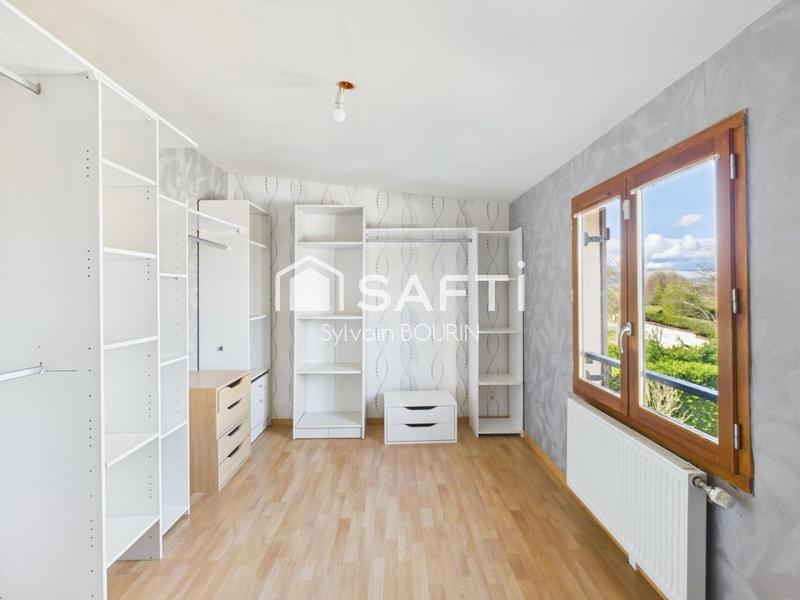 Maison - 169 m² - 7 pièces