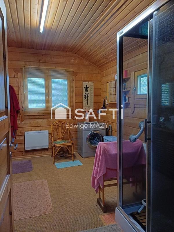 Maison - 240 m² - 6 pièces