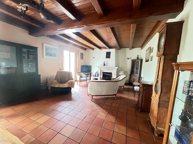 Maison - 136 m² - 4 pièces