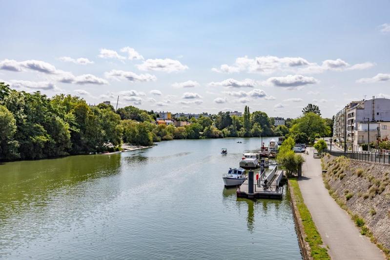 Appartement - 120 m² - 5 pièces