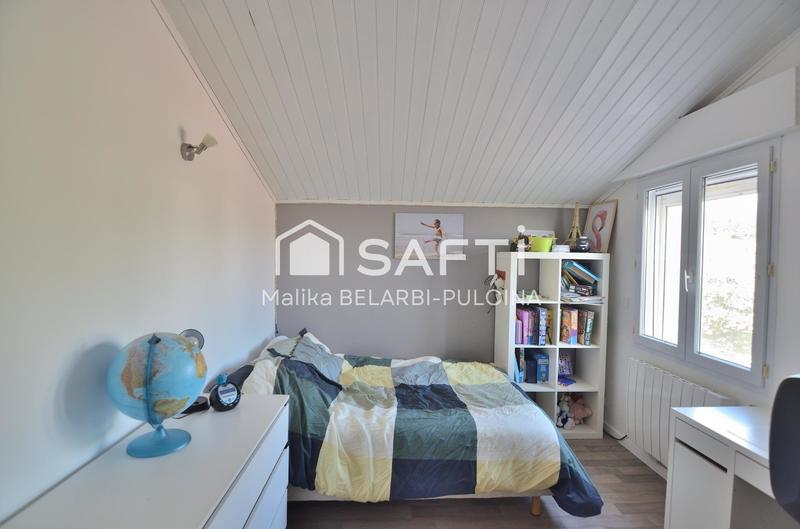 Maison - 162 m² - 8 pièces