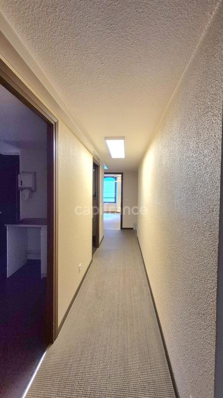 Immeuble - 237 m² - 12 pièces