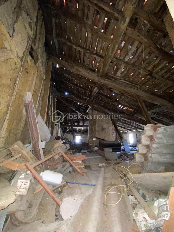 Immeuble - 165 m² - 10 pièces