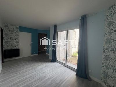 Local commercial - 100 m² - 6 pièces