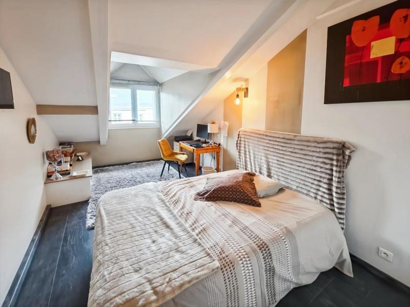 Appartement - 107 m² - 5 pièces