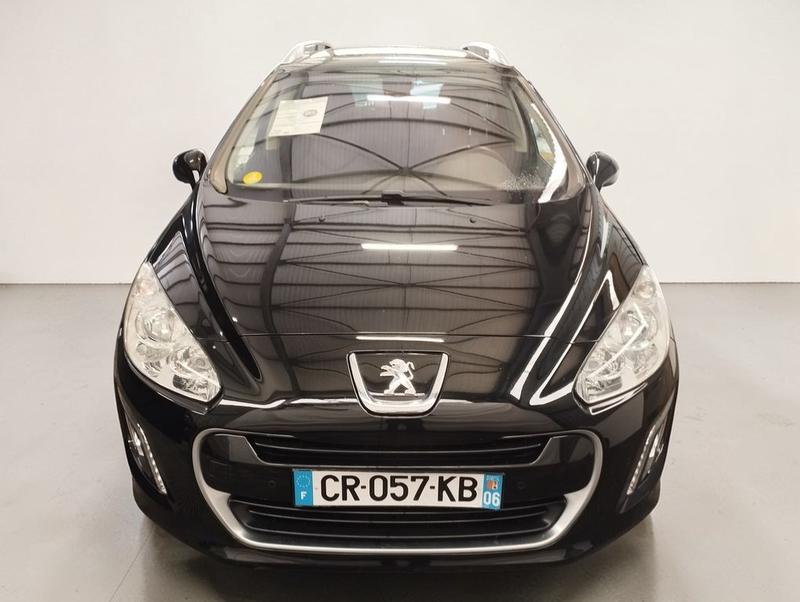 Peugeot 308 Sw 1.6 E-Hdi 112 Serie Family