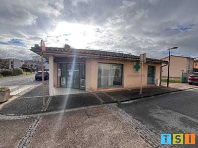 Local d'activités - 199 m² - 3 pièces