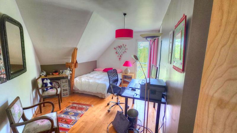 Maison - 216 m² - 8 pièces