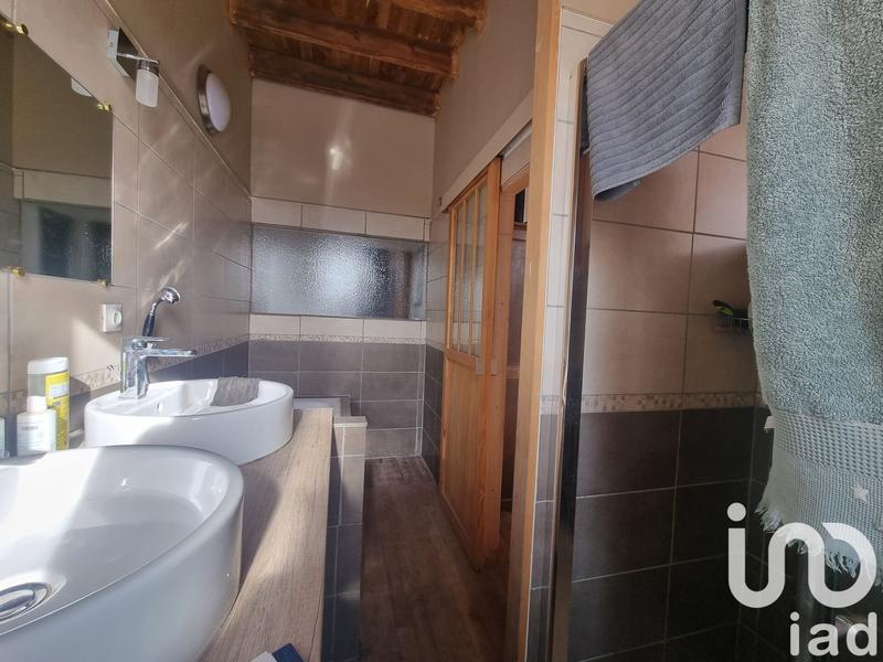 Maison - 198 m² - 7 pièces