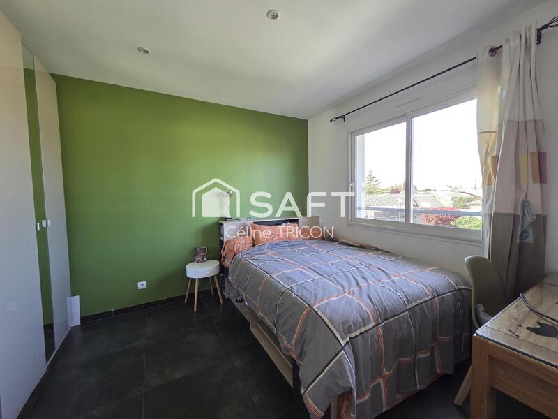 Maison - 169 m² - 6 pièces