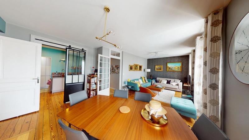 Appartement - 85 m² - 3 pièces