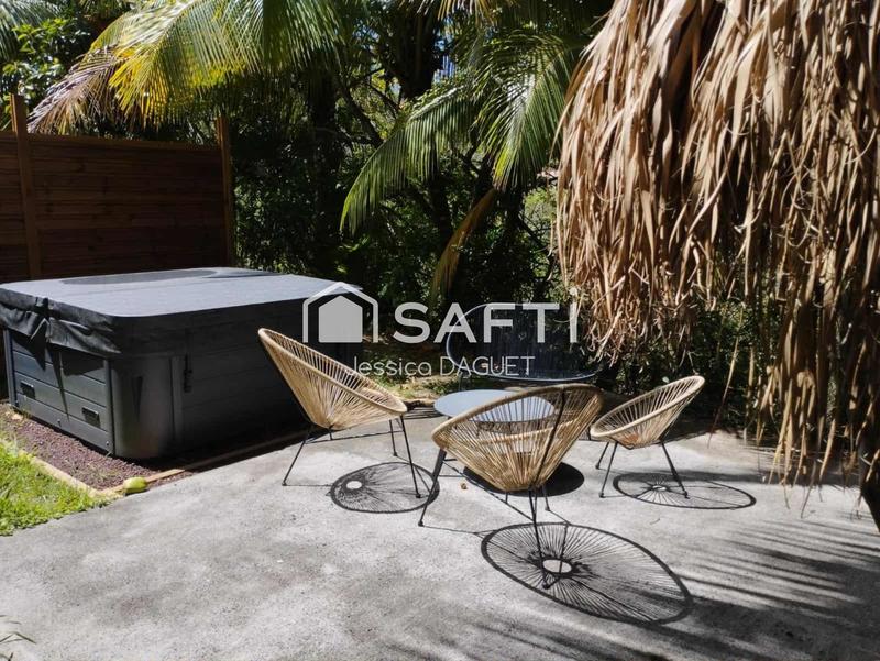 Villa - 208 m² - 8 pièces