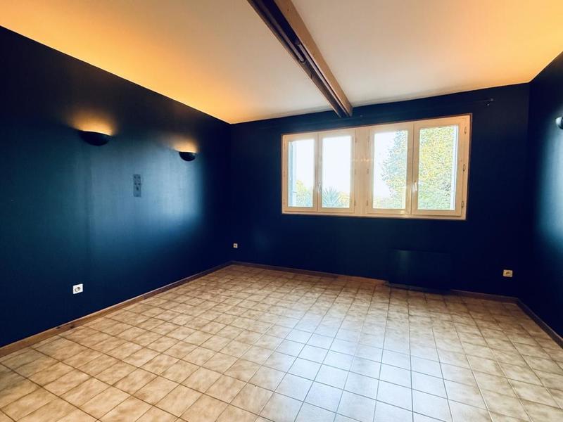 Local commercial - 63 m² - 4 pièces