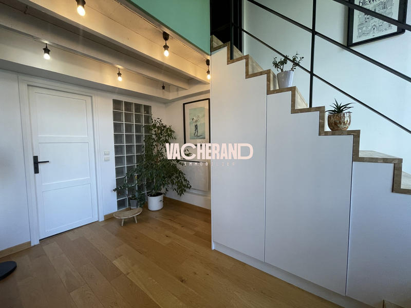 Appartement - 82 m² - 4 pièces