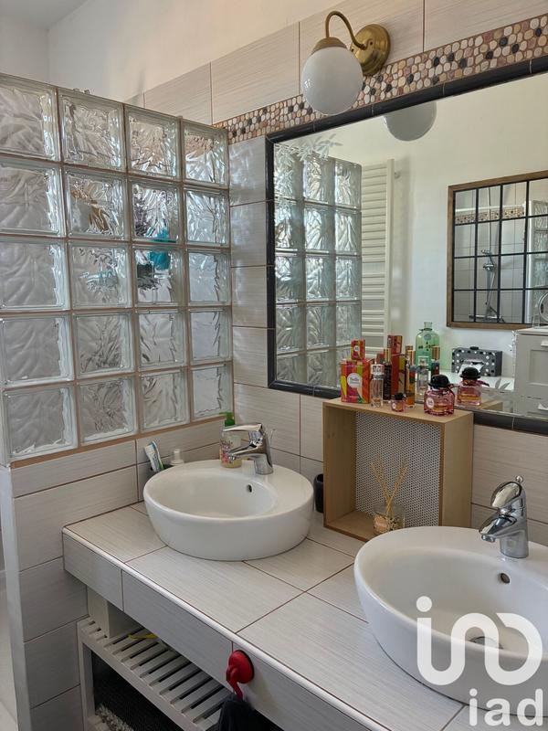 Maison - 273 m² - 10 pièces