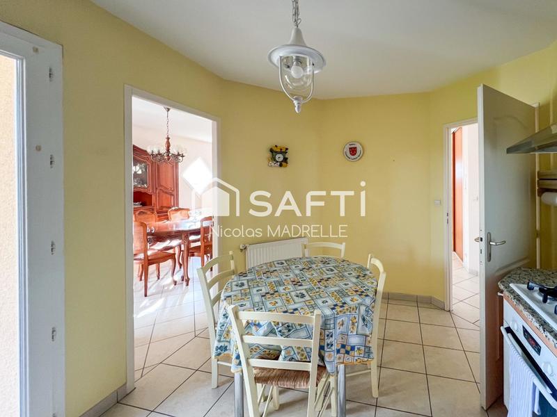 Maison - 100 m² - 4 pièces