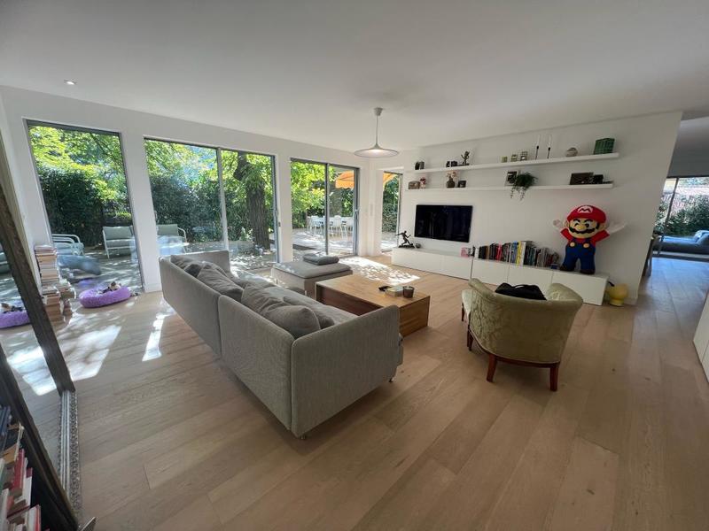 Appartement - 136 m² - 5 pièces