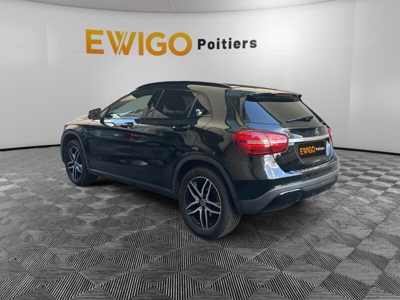 Mercedes Gla 200 Cdi Inspipration 7g-Dct