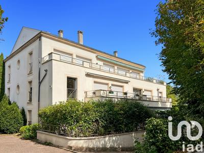 Appartement - 92 m² - 3 pièces