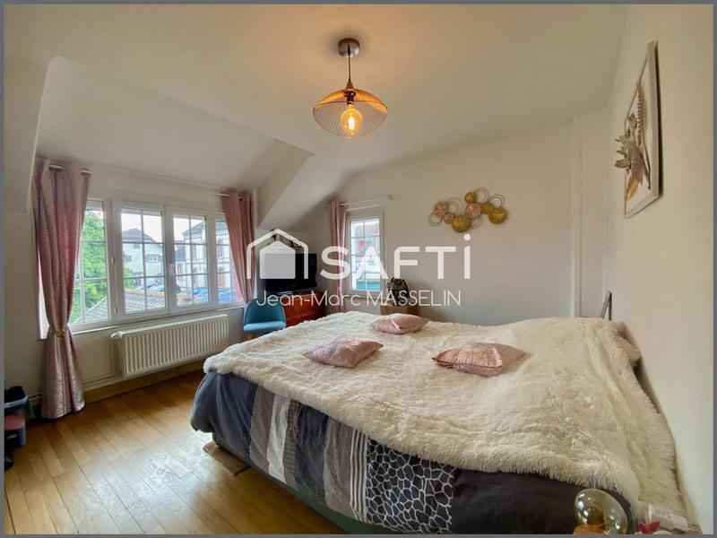 Maison - 145 m² - 6 pièces