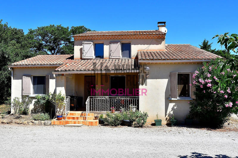 Maison - 135 m² - 4 pièces