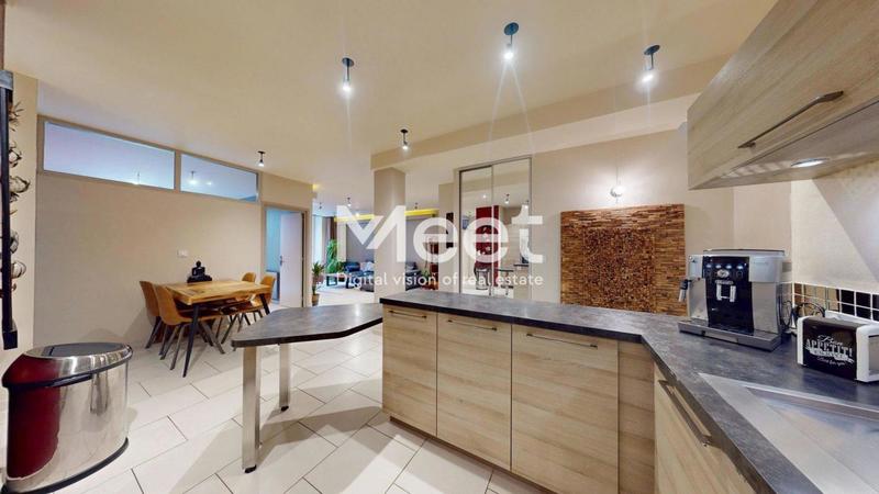 Appartement - 109 m² - 4 pièces