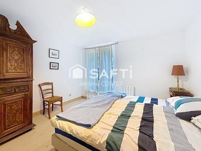 Appartement - 82 m² - 3 pièces