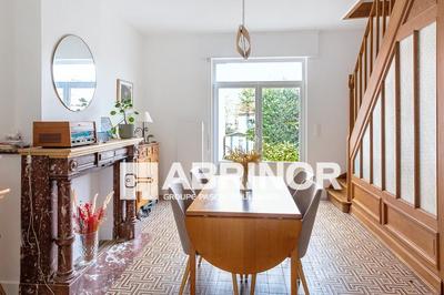 Maison d'architecte - 123 m² - 5 pièces