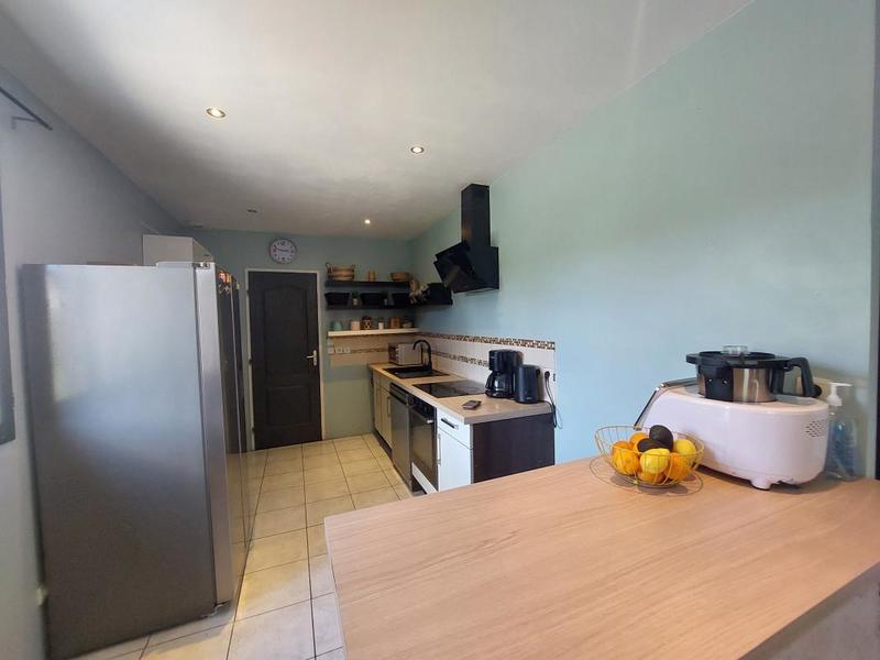 Maison - 104 m² - 6 pièces