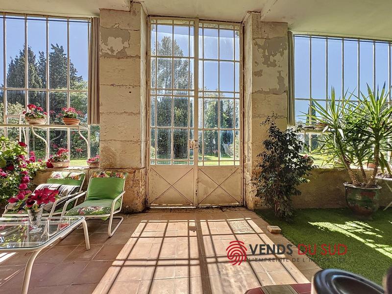 Viager - Demeure - 223 m² - 6 pièces