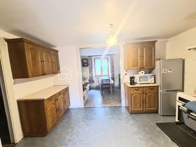 Maison - 122 m² - 6 pièces