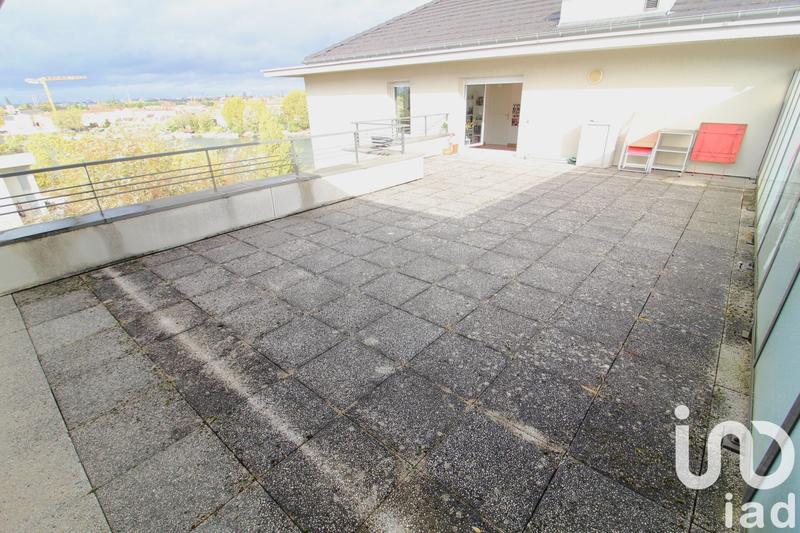 Appartement - 95 m² - 5 pièces