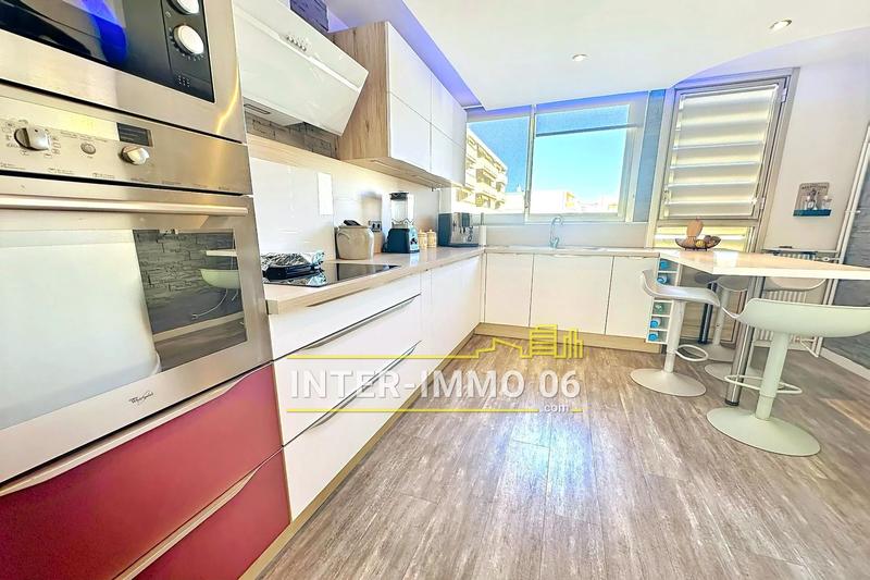 Appartement - 70 m² - 3 pièces