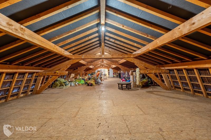 Maison de ville - 300 m² - 7 pièces