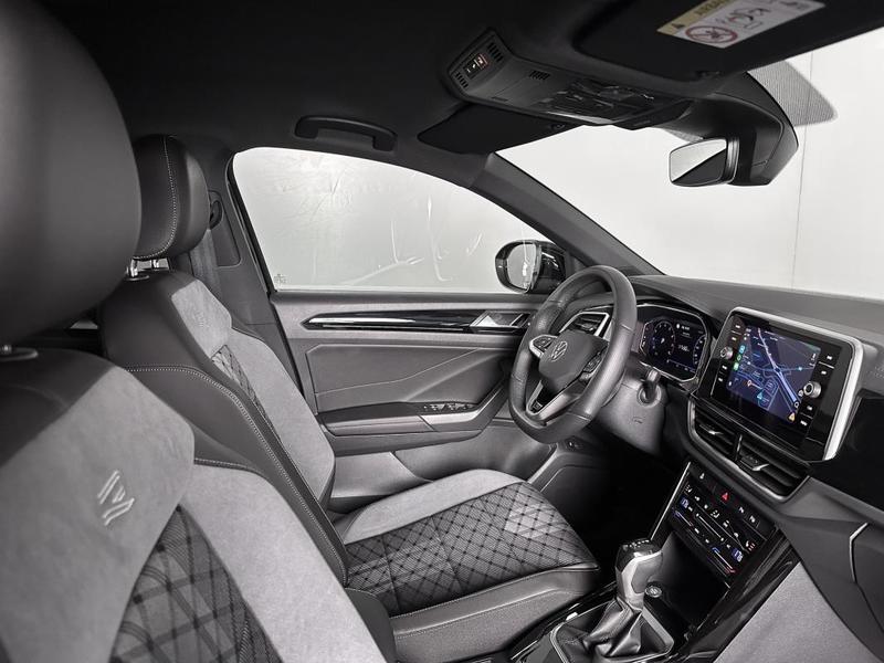 Volkswagen t-Roc R-Line 1.5 Tsi 150ch Ja18p Digital Cockpit Carplay Camera Iq-Light Regul Acc Dsg
