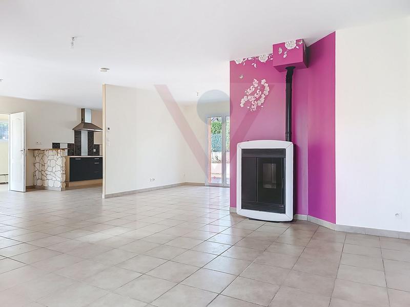 Maison - 94 m² - 4 pièces