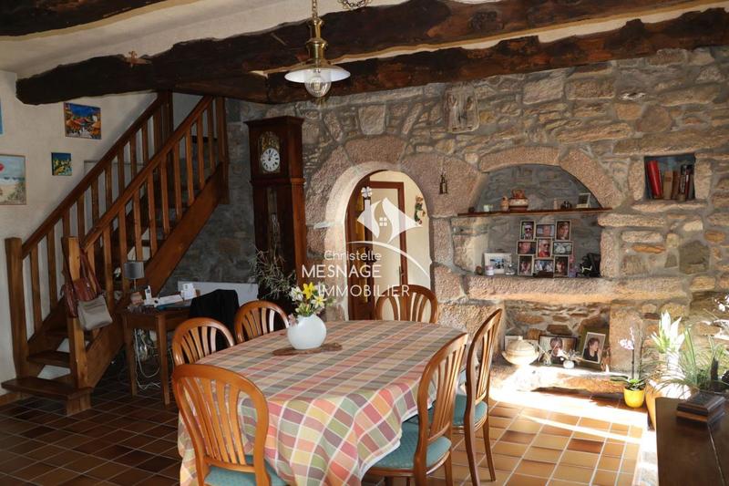 Longère - 202 m² - 10 pièces