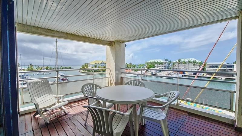 Fonds de commerce - 1 363 m²