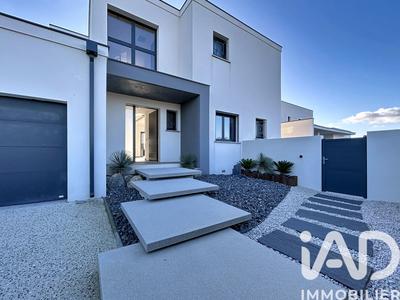 Maison - 147 m² - 5 pièces