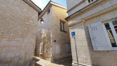 Immeuble - 120 m² - 6 pièces