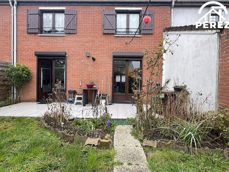 Maison - 88 m² - 4 pièces