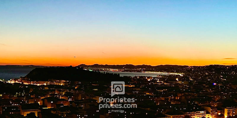 Appartement - 93 m² - 3 pièces